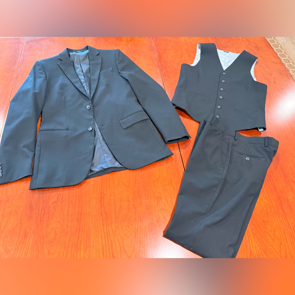 JF J.Ferrar Super Slim Men’s 3 Piece Black Suit